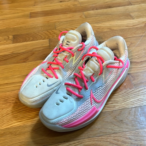 Nike gt cut 1 think pink - Picture 2 of 10